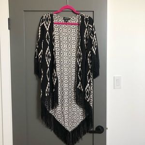 Boho style black and white shrug